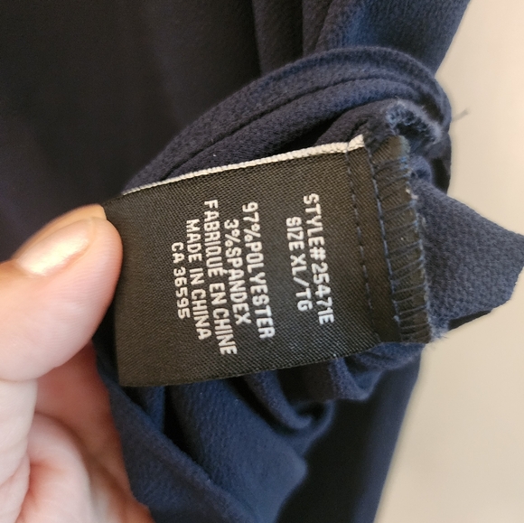 Minimalist top, womens - Picture 3 of 6